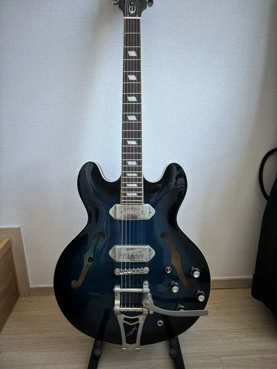 에피폰 gary clark jr. signature blue&black